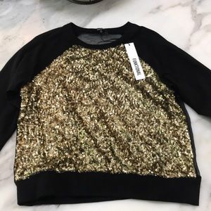 Funktional size small shirt